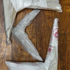 L字 アングル　棚受け用　L字金具　棚用　大10枚　中６枚　色ホワイト　大の一部使用済の画像