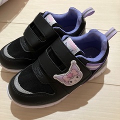 スニーカー　クロミ　19センチ