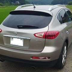 スカイライン　クロスオーバー　タイプP 　サンルーフ　禁煙車　諸費用なし！の画像