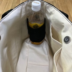 【ハンドメイド】肩がけ 帆布トートバッグ  ブラック 大きめ ボトルホルダー付0812新品未使用の画像