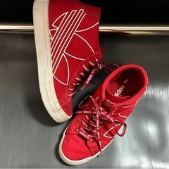 adidas スニーカー24cm 赤コートバンテージヒールの画像