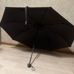 【軽量・コンパクト】折りたたみ傘 ブラック 直径約109cm携帯用の画像