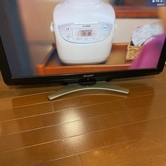 SHARP  32型   の画像