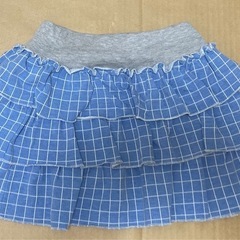 女の子　スカート３枚の画像