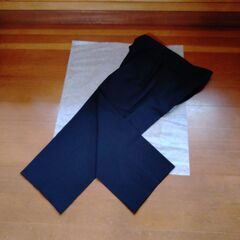 紳士冠婚葬祭用スーツ3点プラスワイシャツセットの画像