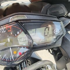 ヤマハ　YZF-R25　ABS　1.8万KM　実働　書類あり　マッドブラック　タイヤ新品　フォークシール、エンジンオイル交換済　詳細画像、始動動画ありの画像
