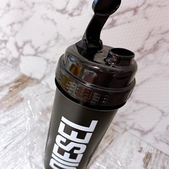 新品　ディーゼル　DIESEL プロテイン　シェイカーの画像