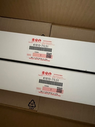 スイフトZD72S 純正リヤショックアブソーバ
