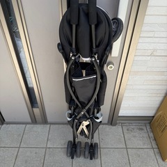 ミッキー柄ベビーカーの画像