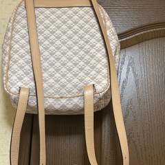 kate spade NEW YORKリュックサックの画像