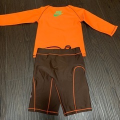 90サイズ　水着　上下の画像