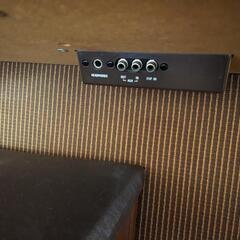 ヤマハのエレクトーン　「ELECTONE　FE-50」ブラウンの画像