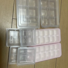哺乳瓶等の画像