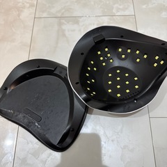 【激安】ネイルLEDライトの画像