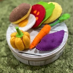 フェルトままごと　ハンバーガー・野菜セットの画像