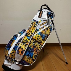 ラウドマウスのゴルフバッグの画像