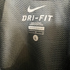 NIKE ナイキ　メンズL ブラック Tシャツ　DRI-FIT 幾何学模様　Lの画像