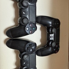 Playstation4 本体プラス付属品の画像