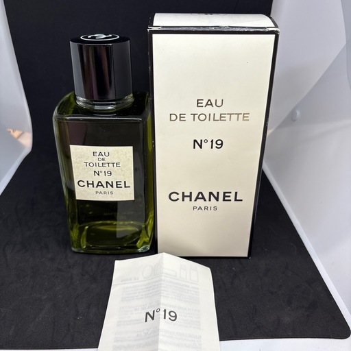 完売❣️新品未使用 CHANEL シャネル no.19 オードトワレ 香水 400ml