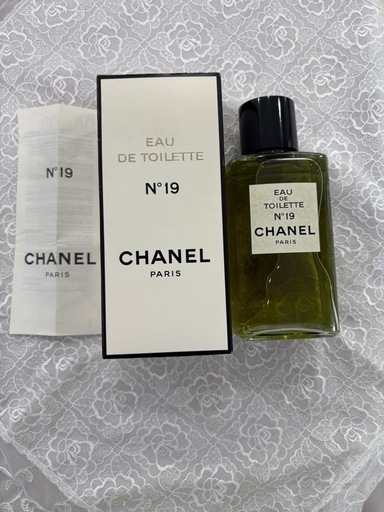 完売❣️新品未使用 CHANEL シャネル no.19 オードトワレ 香水 400ml