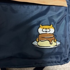 可愛い嘘のかわうそ　ポイント刺繍リュックの画像
