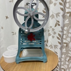 レトロなかき氷機の画像