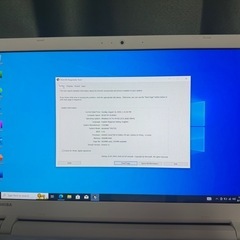 フルHD Toshiba Dynabook ノートパソコンの画像