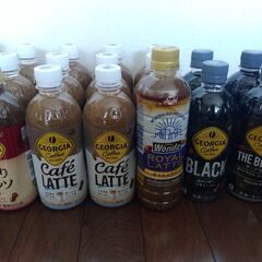 コーヒー系ペットボトル飲料　1.2枚目併せて。の画像