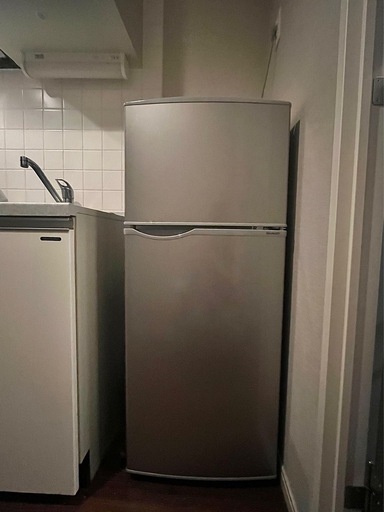 【SHARP  冷蔵庫　128L】一人暮らし用　取りに来てくれる方限定！