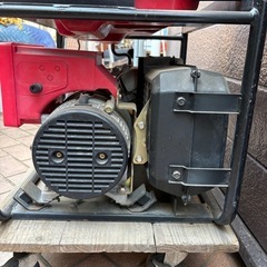 三菱 SG-2500M 発電機 ガソリンエンジン 100V 20A 50Hz 台車付きの画像