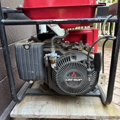 三菱 SG-2500M 発電機 ガソリンエンジン 100V 20A 50Hz 台車付きの画像