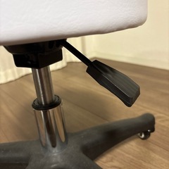 エステ／施術椅子の画像