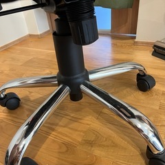 オフィスチェアの画像