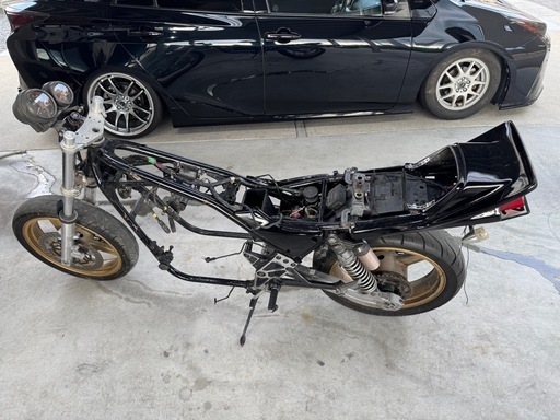 ゼファーχ G1 車体