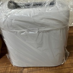 新品未使用　自動開閉ゴミ箱 poi 9L グレーの画像