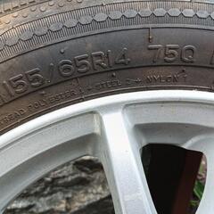 【本日午前中きまりました】155/65r14　スタッドレスタイヤ4本　ホイール付きの画像