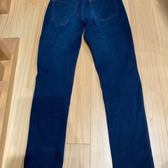 EZYウルトラストレッチジーンズ　Sサイズの画像