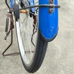オートライトと新品のタイヤ 26インチ自転車の画像