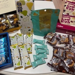 食品、飲み物80点セットの画像