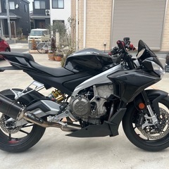 Aprilia tuono660factoryの画像