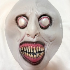 新品未使用　ハロウィンやイベントに！ゾンビマスクの画像