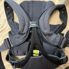 ベビービョルン　ベビーキャリア MOVE エアリーメッシュ 抱っこ紐 新生児可の画像