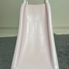 子供用滑り台の画像