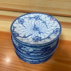 小皿八枚の画像