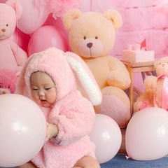 撮影背景 230cm×180cm　ピンク系 セルフ撮影 クマ 人形 ハーフバースデー 誕生日の画像