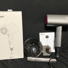 Beemyi ヘアドライヤーの画像
