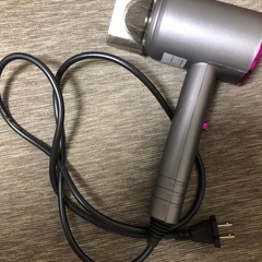 新品ヘアドライヤーの画像