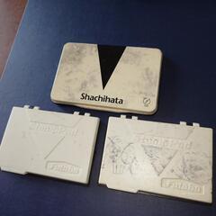 　シャチハタとFutabaのスタンプ台の画像