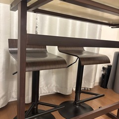 8月27日まで‼️カウンターテーブルセットの画像