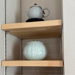 【中国　茶器 】浮彫りデザイン　陶器製　小物入れ　茶葉入れの画像